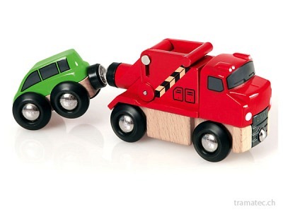 BRIO Abschleppwagen mit Auto
